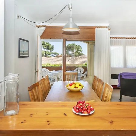 Melis Iii C3 By Interhome Appartement